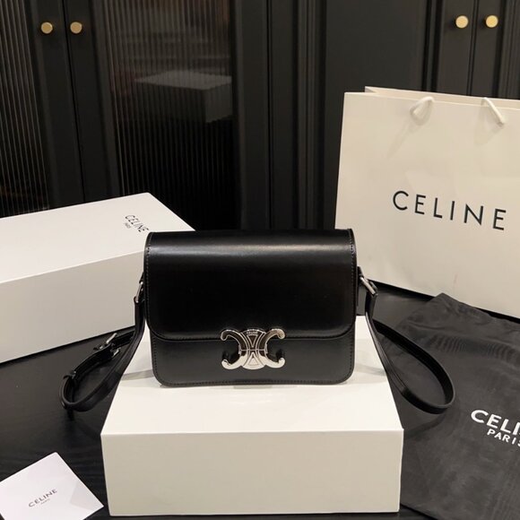 Celine Triomphe Bag - Picture 1 of 7